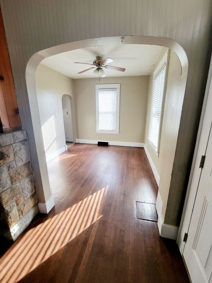 355 Mansion Ave - Photo 3 of 14