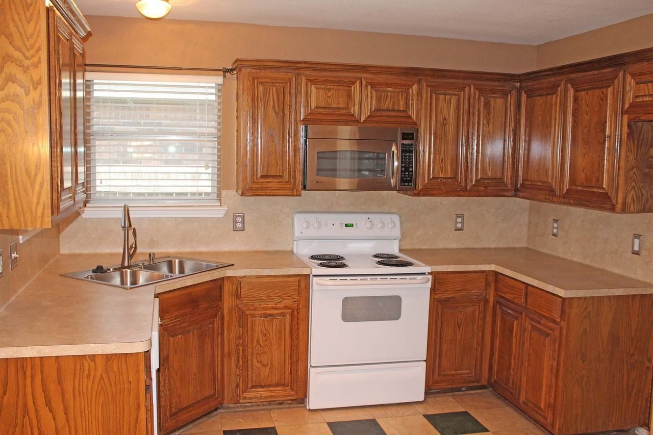 4608 Napa Valley Dr - Photo 5 of 19