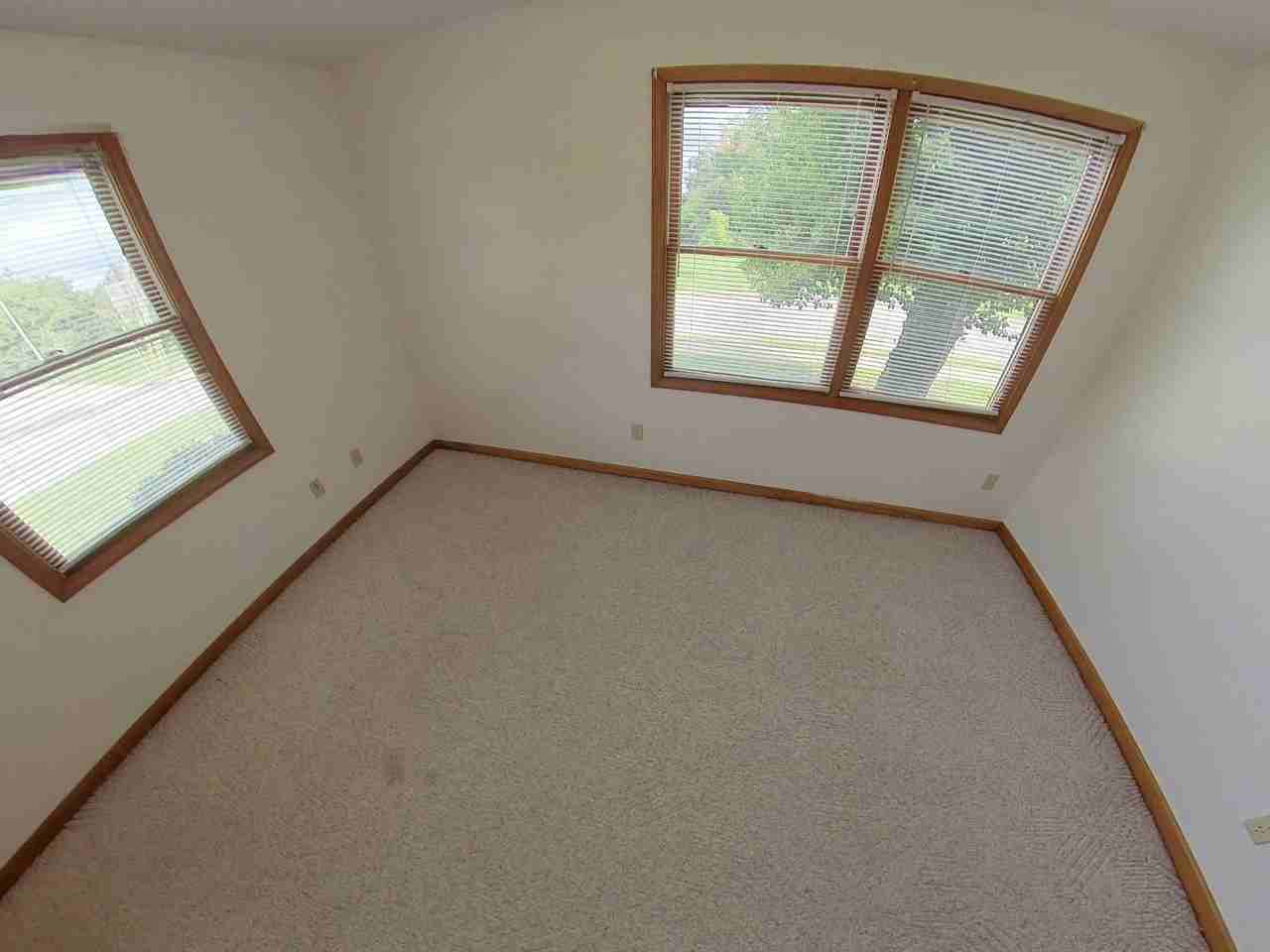 134 N Union St - Photo 7 of 11