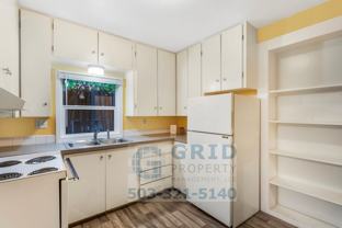 5725 Se Center St - Photo 1 of 1