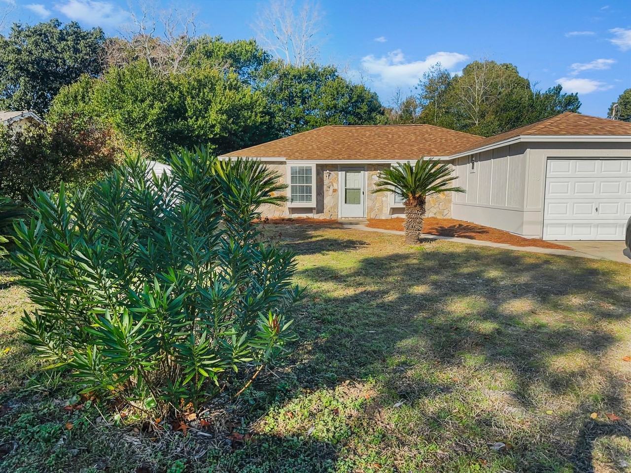 115 Christopher Dr - Photo 3 of 19