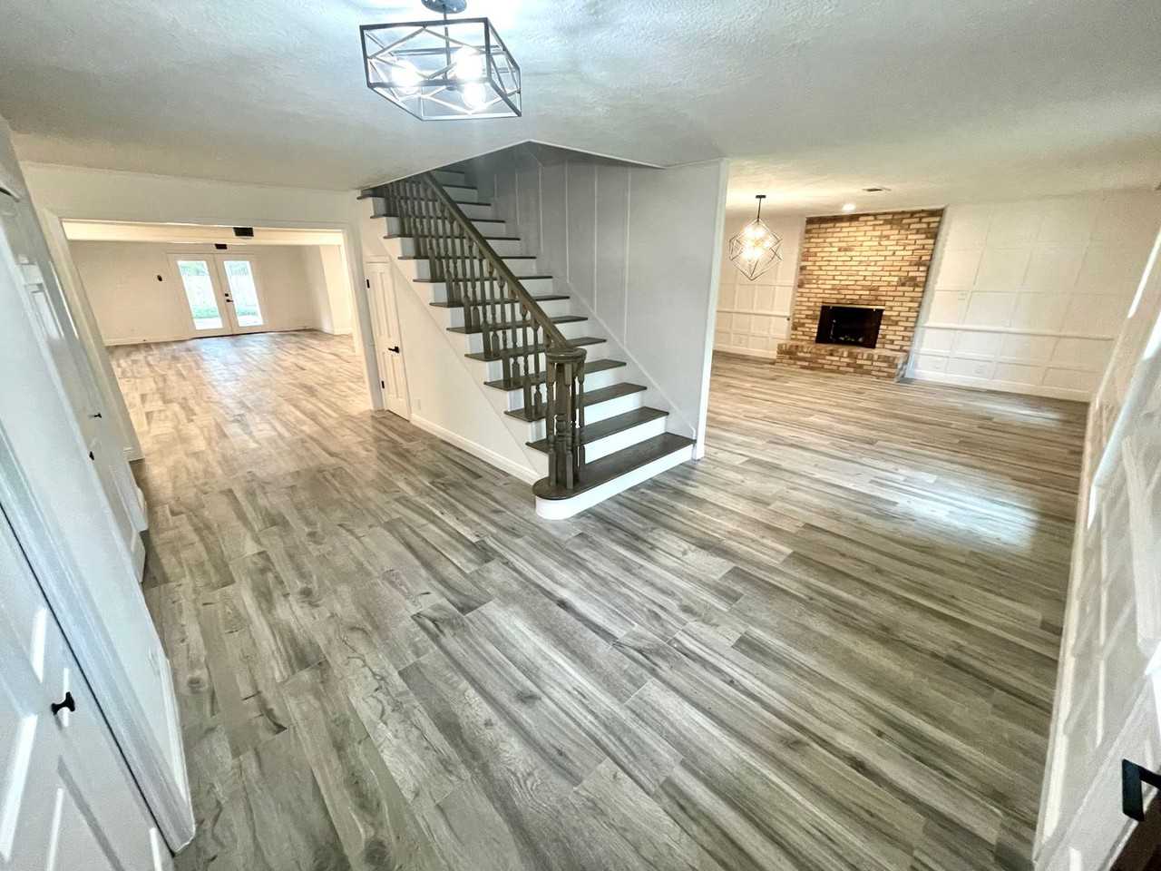 6215 Wilchester Ln - Photo 3 of 30