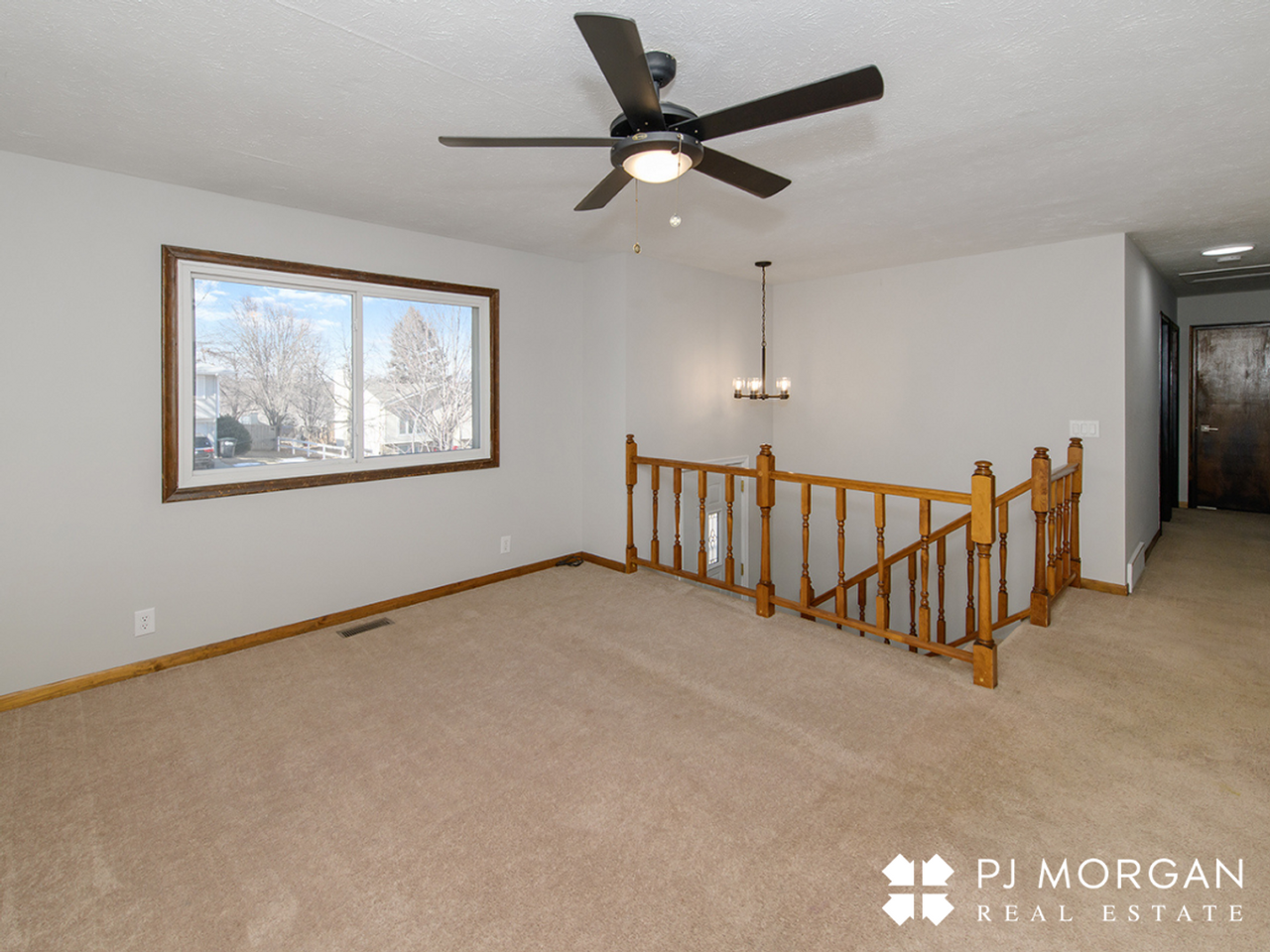 4107 N 213th Cir - Photo 6 of 19