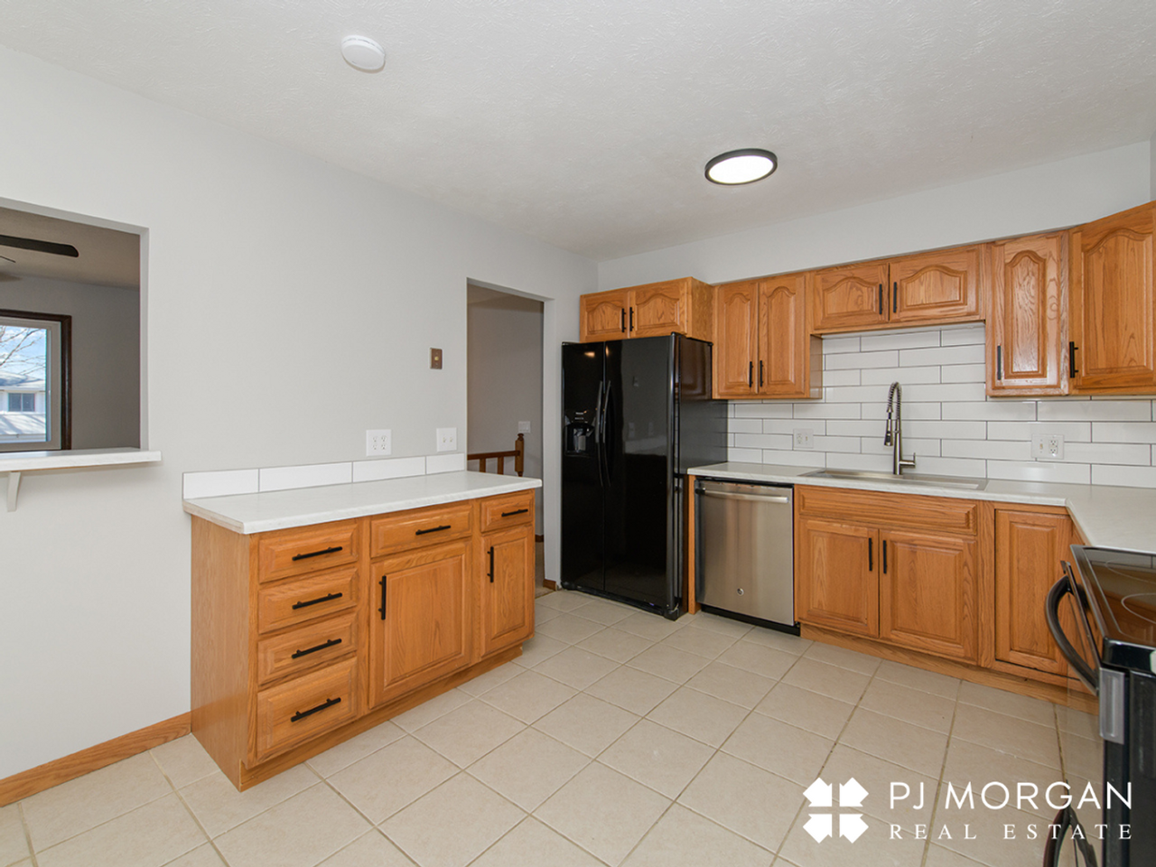 4107 N 213th Cir - Photo 4 of 19
