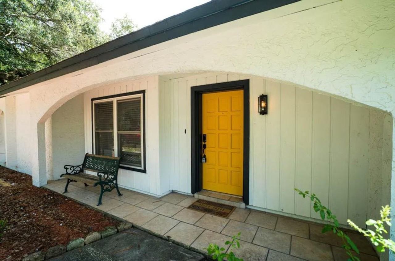 12216 Noreast Lake Dr - Photo 2 of 29