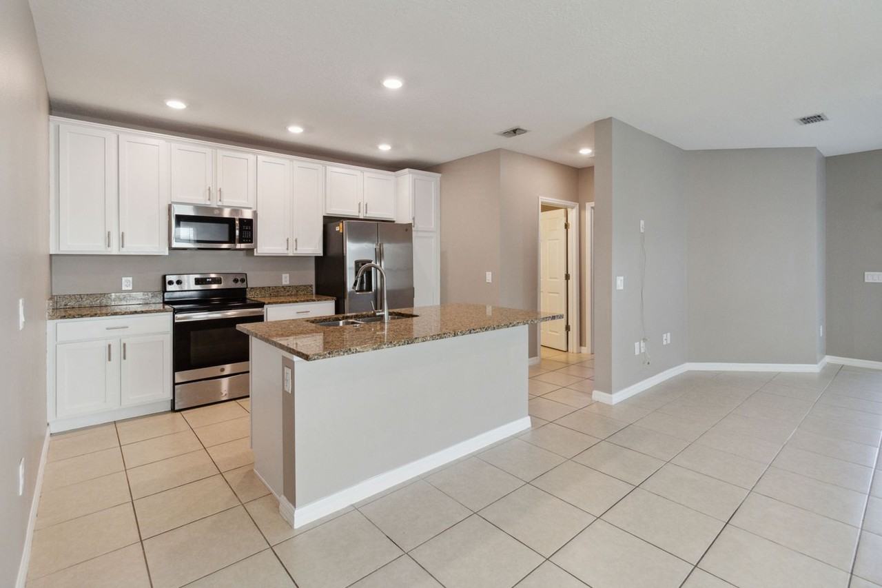 3551 Beau Rd - Photo 7 of 34