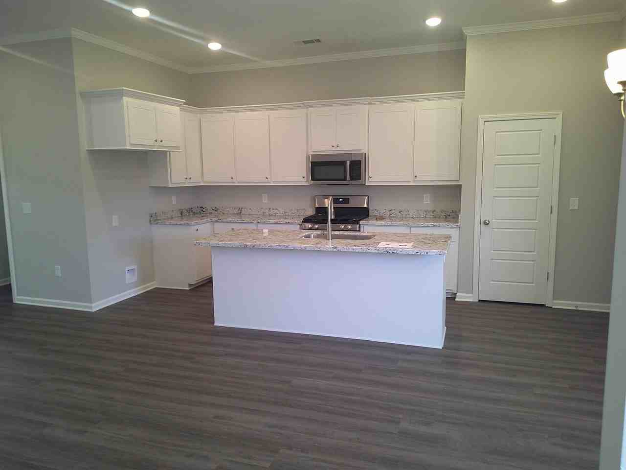 520 Stone Brook Pl - Photo 2 of 16