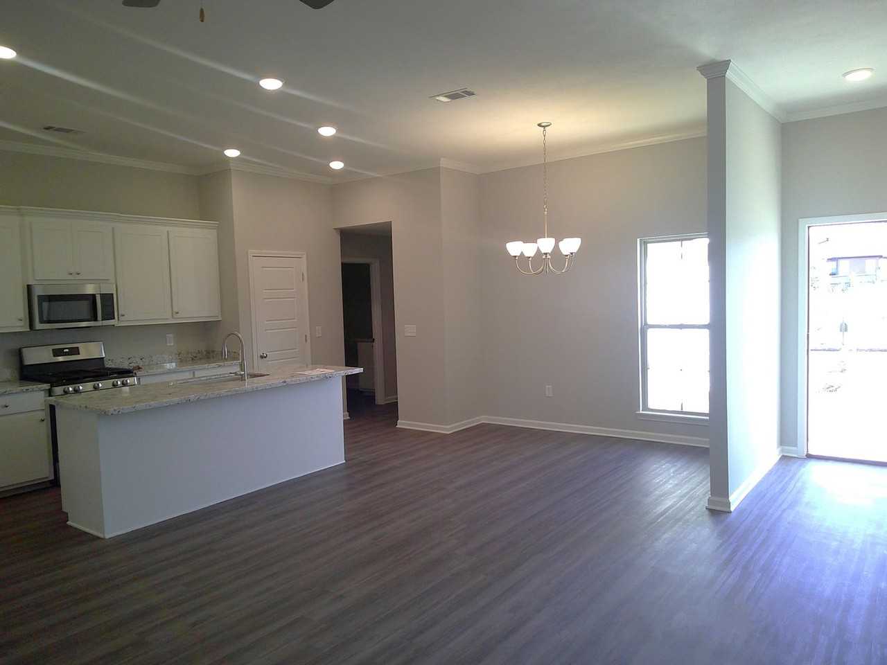 520 Stone Brook Pl - Photo 5 of 18