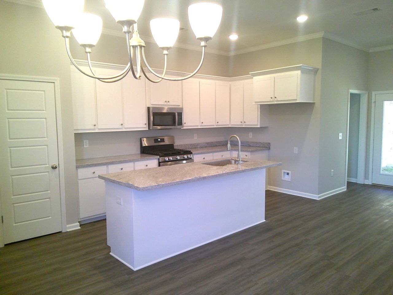 518 Stone Brook Pl - Photo 2 of 14