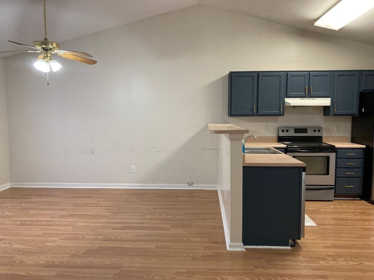 1209 Williamsburg Dr - Photo 5 of 41