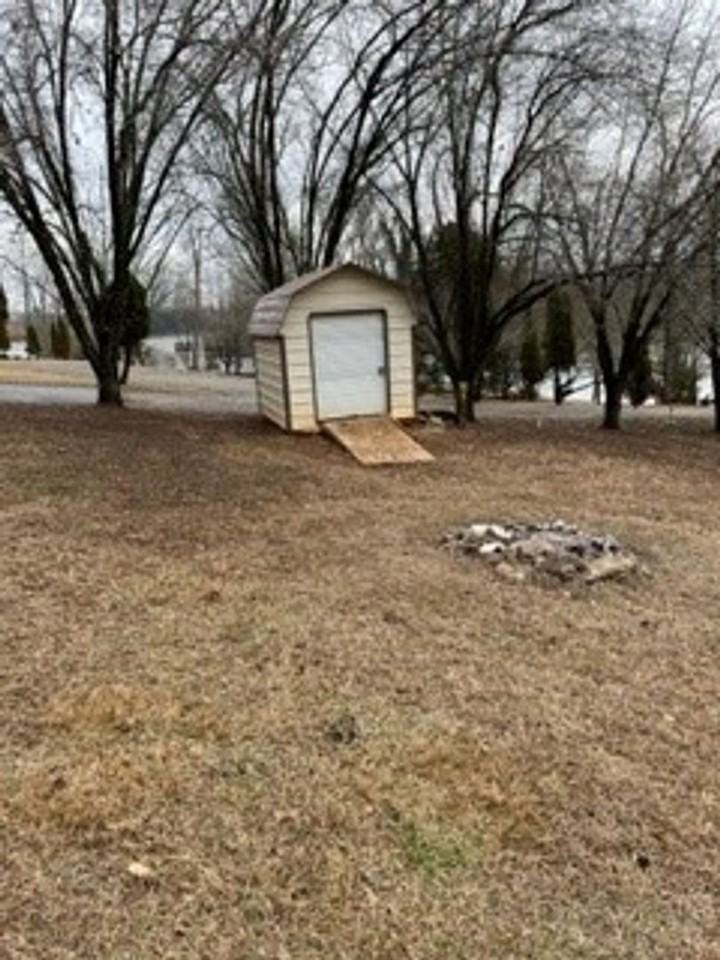 2024 Park Ln - Photo 3 of 39