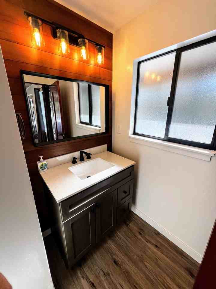 264 Sherwood Court - Photo 6 of 18