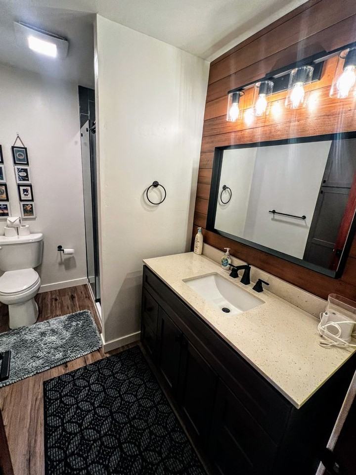 264 Sherwood Court - Photo 7 of 18