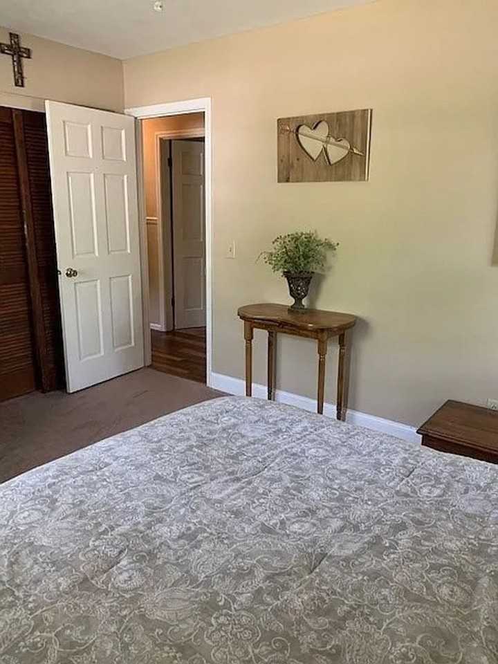 119 N Cedarbrook Dr - Photo 4 of 13