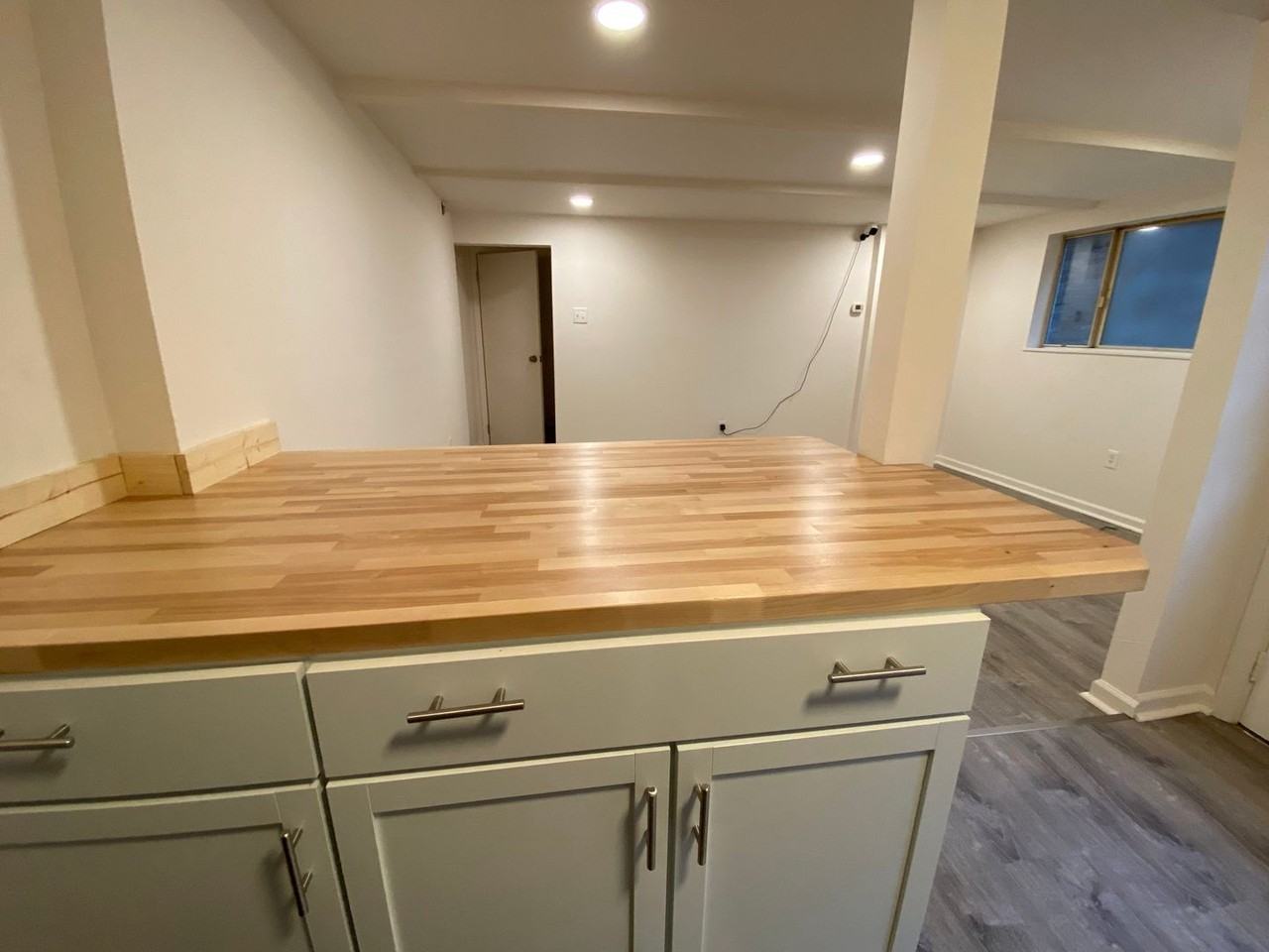 2224 Sarah St - Photo 6 of 18