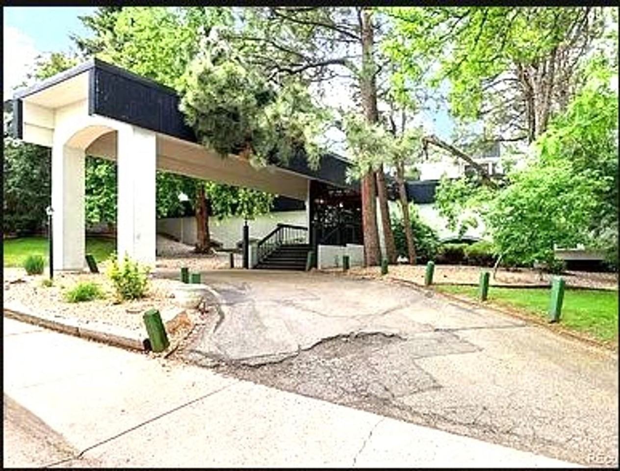 2375 South Linden Court