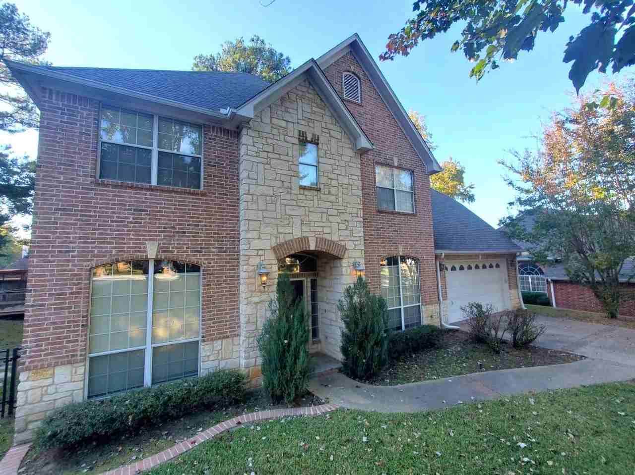 7609 Abbeywood Ct - Photo 2 of 50
