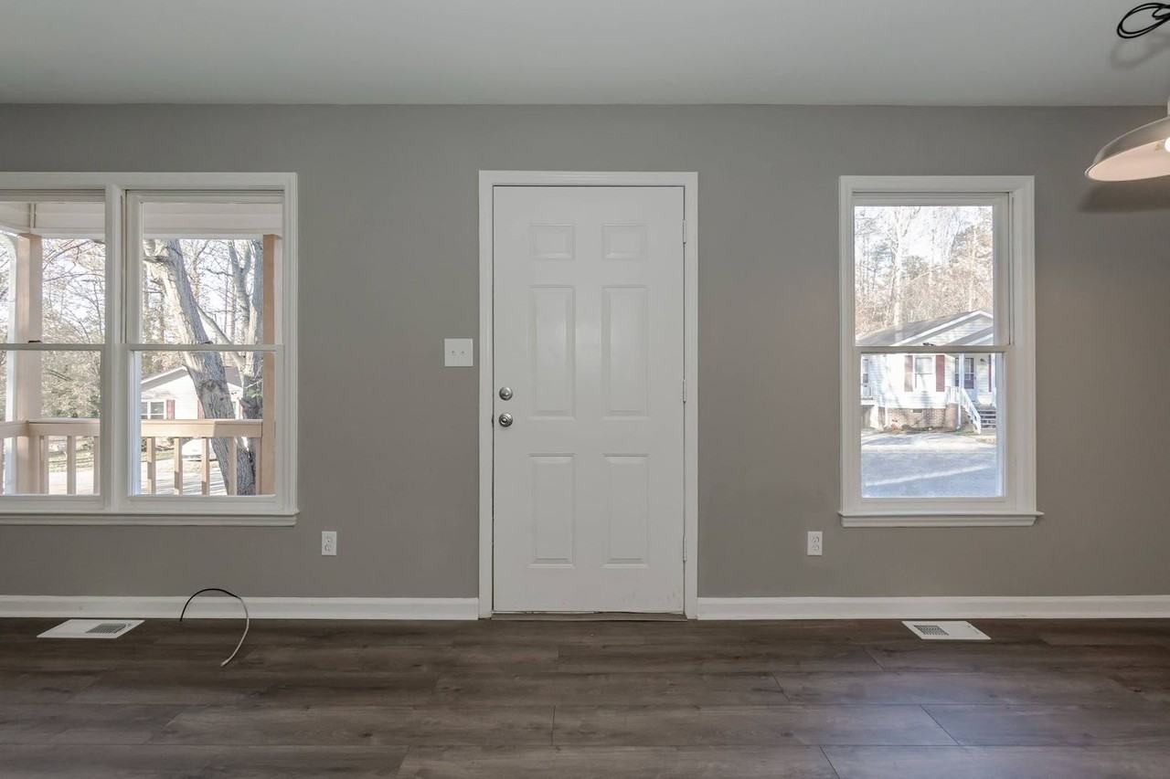 9 Quad Oak Dr - Photo 4 of 12