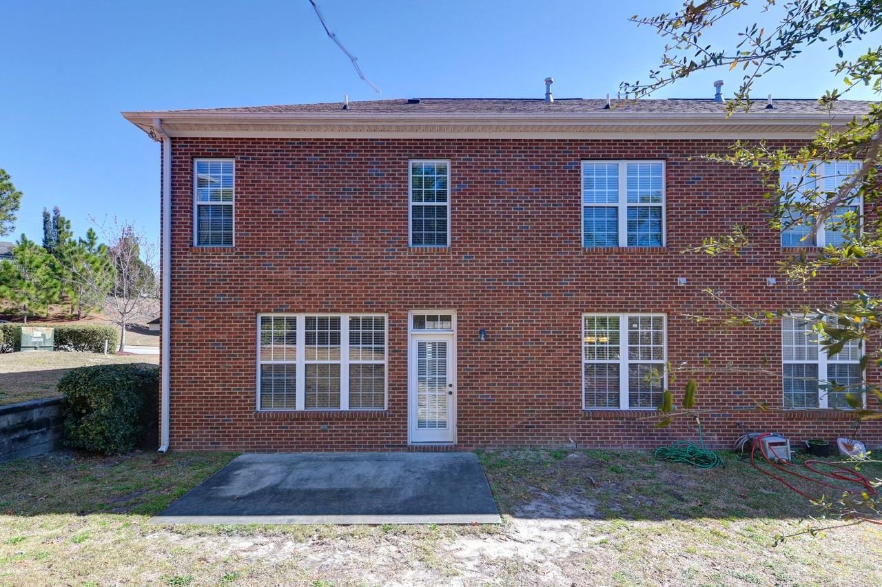 33 Heatherlaurel Ct - Photo 2 of 31