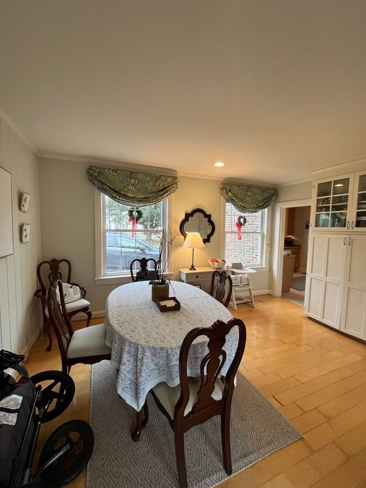 129 Gilman Ave - Photo 3 of 14