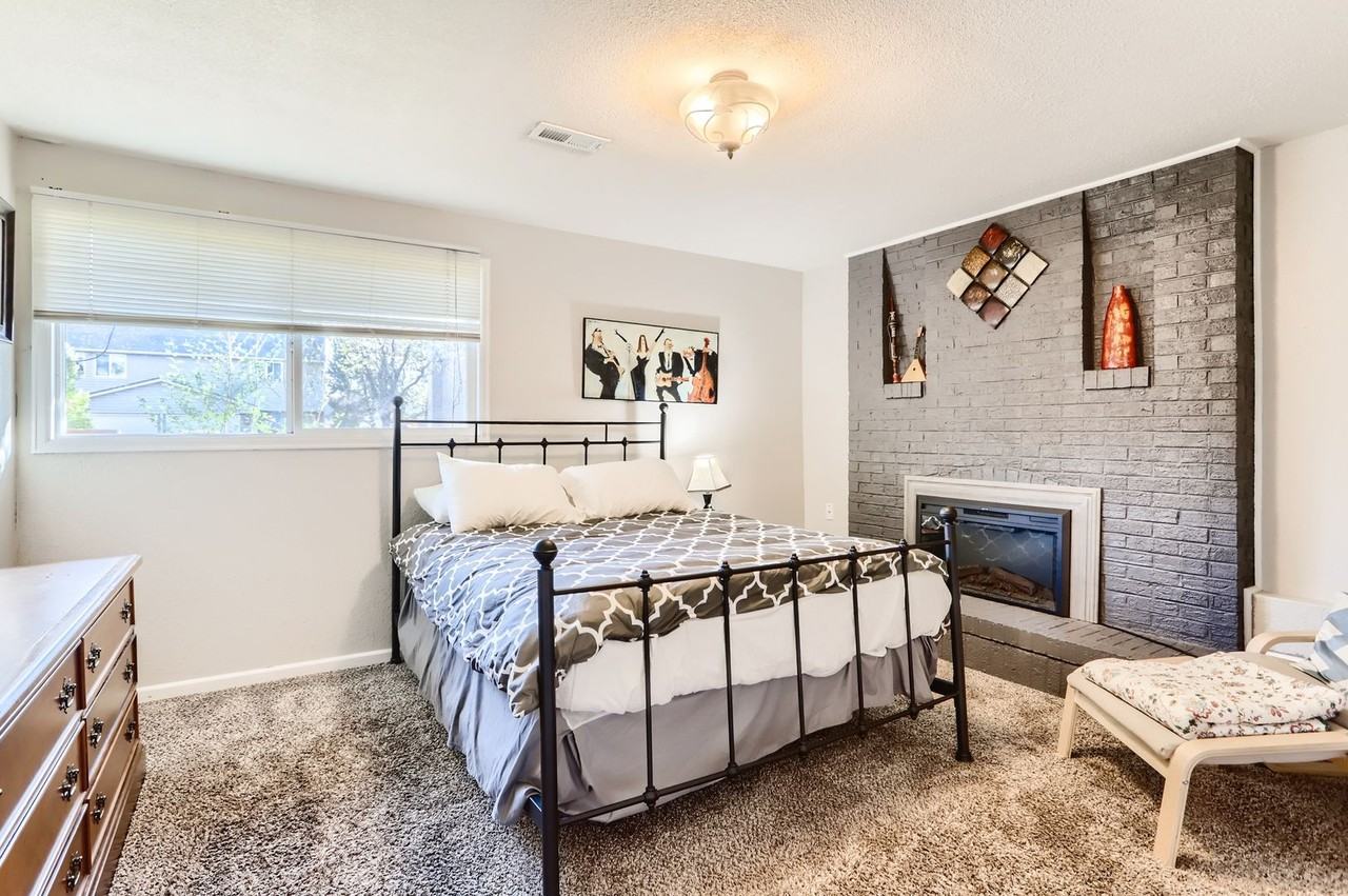 1628 Centaur Cir - Photo 4 of 29