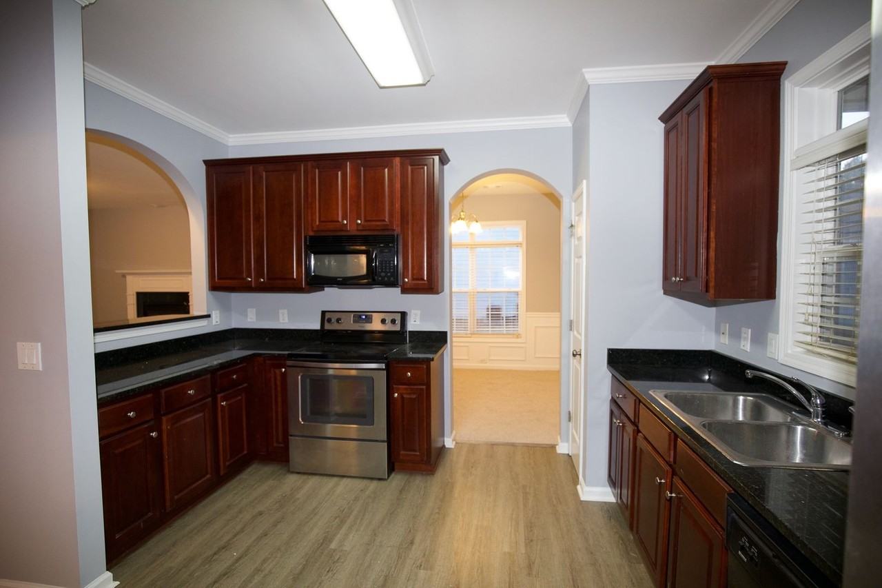 7897 The Lakes Pt - Photo 6 of 48