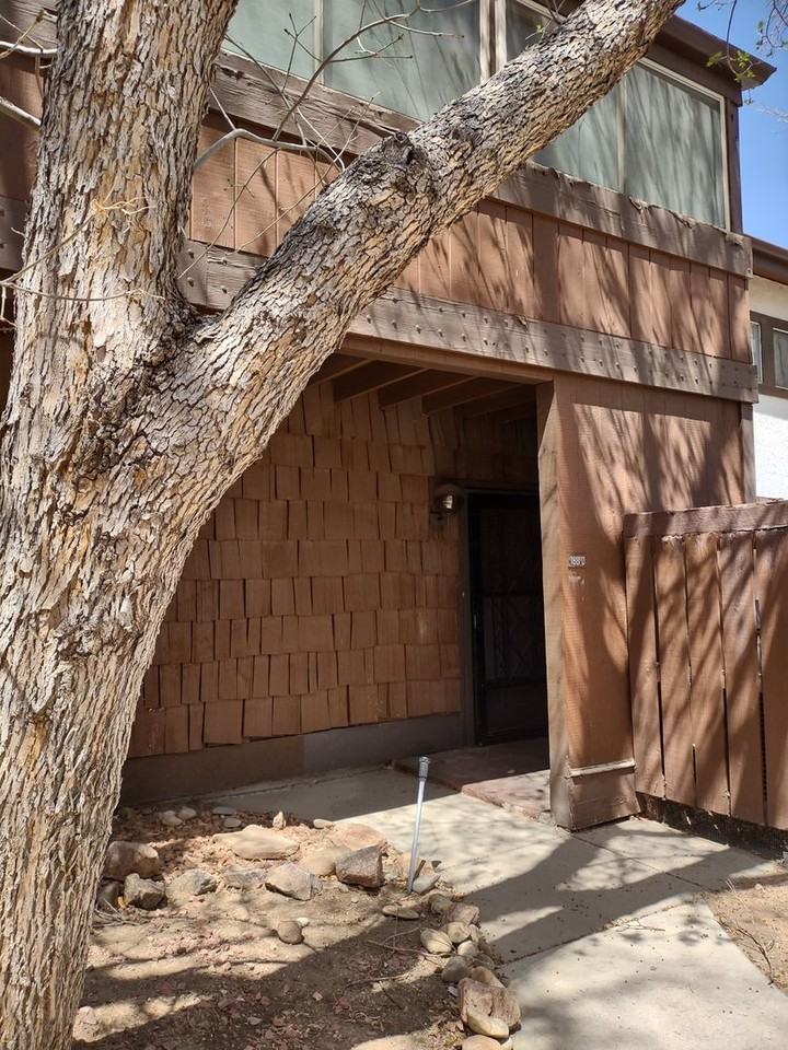 188 Bonnymede Rd #D - Photo 3 of 23