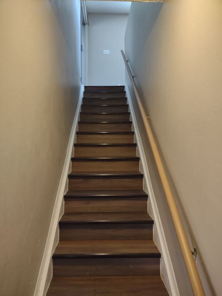 188 Bonnymede Rd #D - Photo 4 of 23