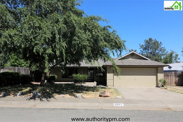 3657 Santa Rosa Way - Photo 3 of 22