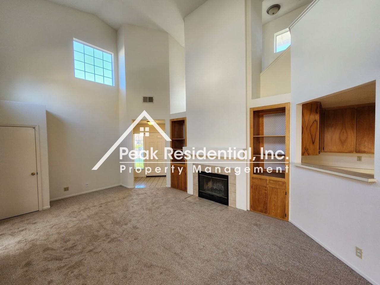 1821 4th St - Photo 4 of 23