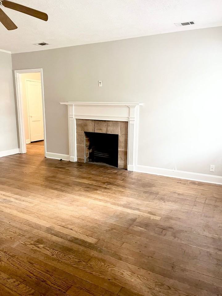 216 E 57th St - Photo 3 of 13