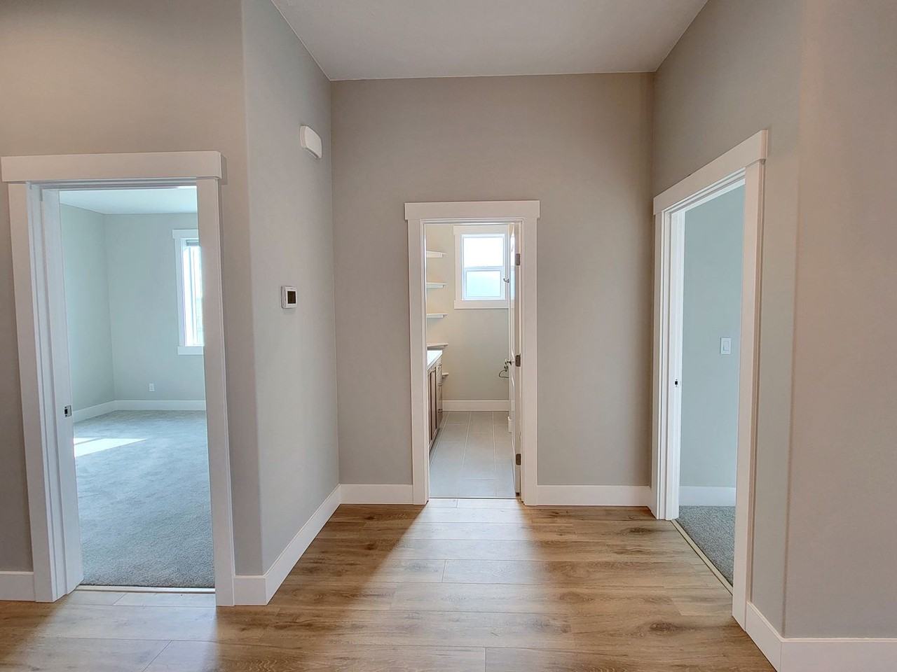 2609 Sunray Ave - Photo 7 of 30
