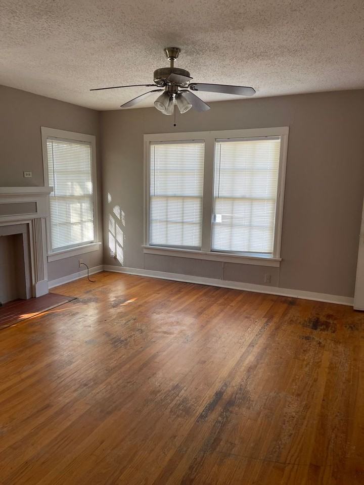 337 1/2 Boulevard St - Photo 2 of 5