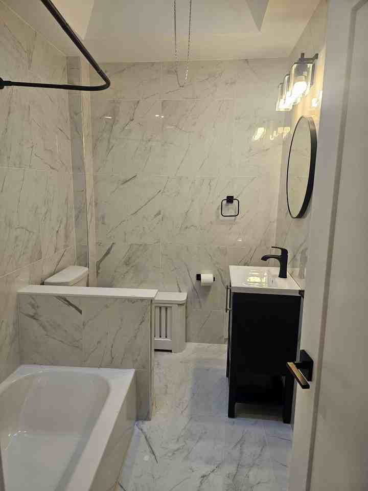 5207 Hawthorne St - Photo 3 of 13