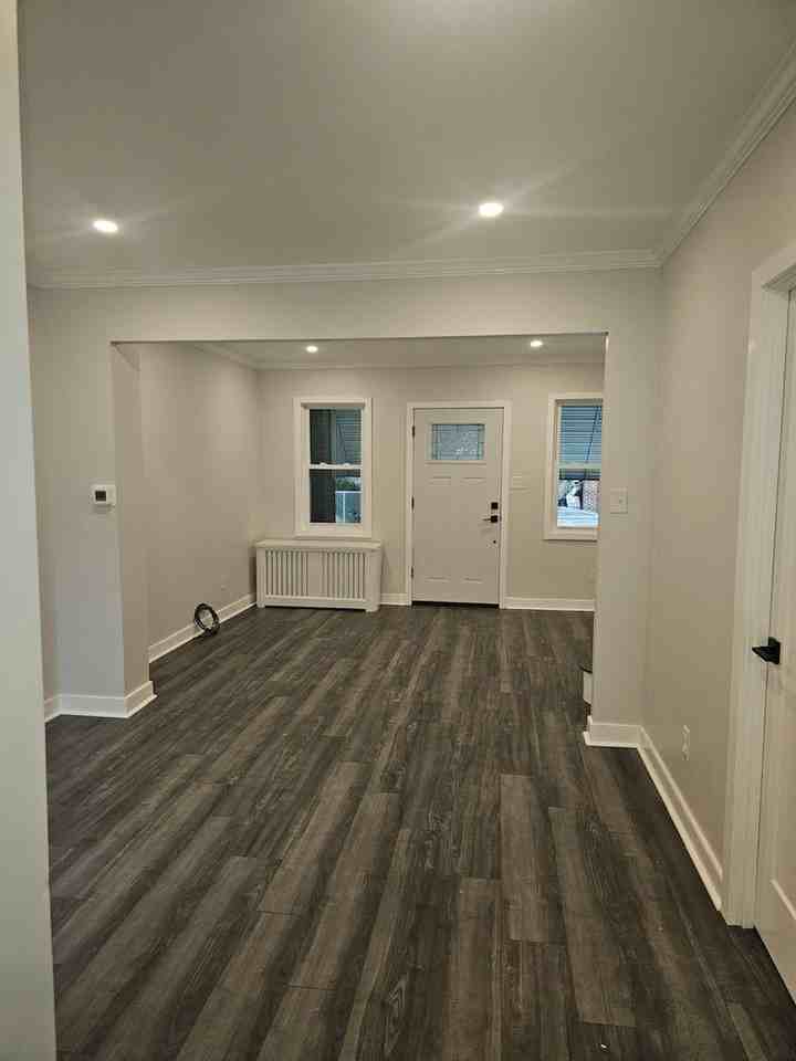 5207 Hawthorne St - Photo 6 of 13