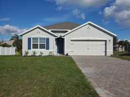 featured image of 4123 Ne 22nd Ave