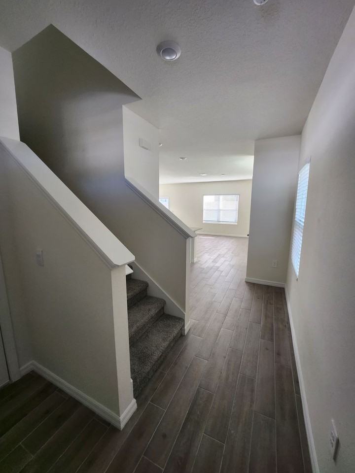 5149 Sw 48th Ln - Photo 2 of 18