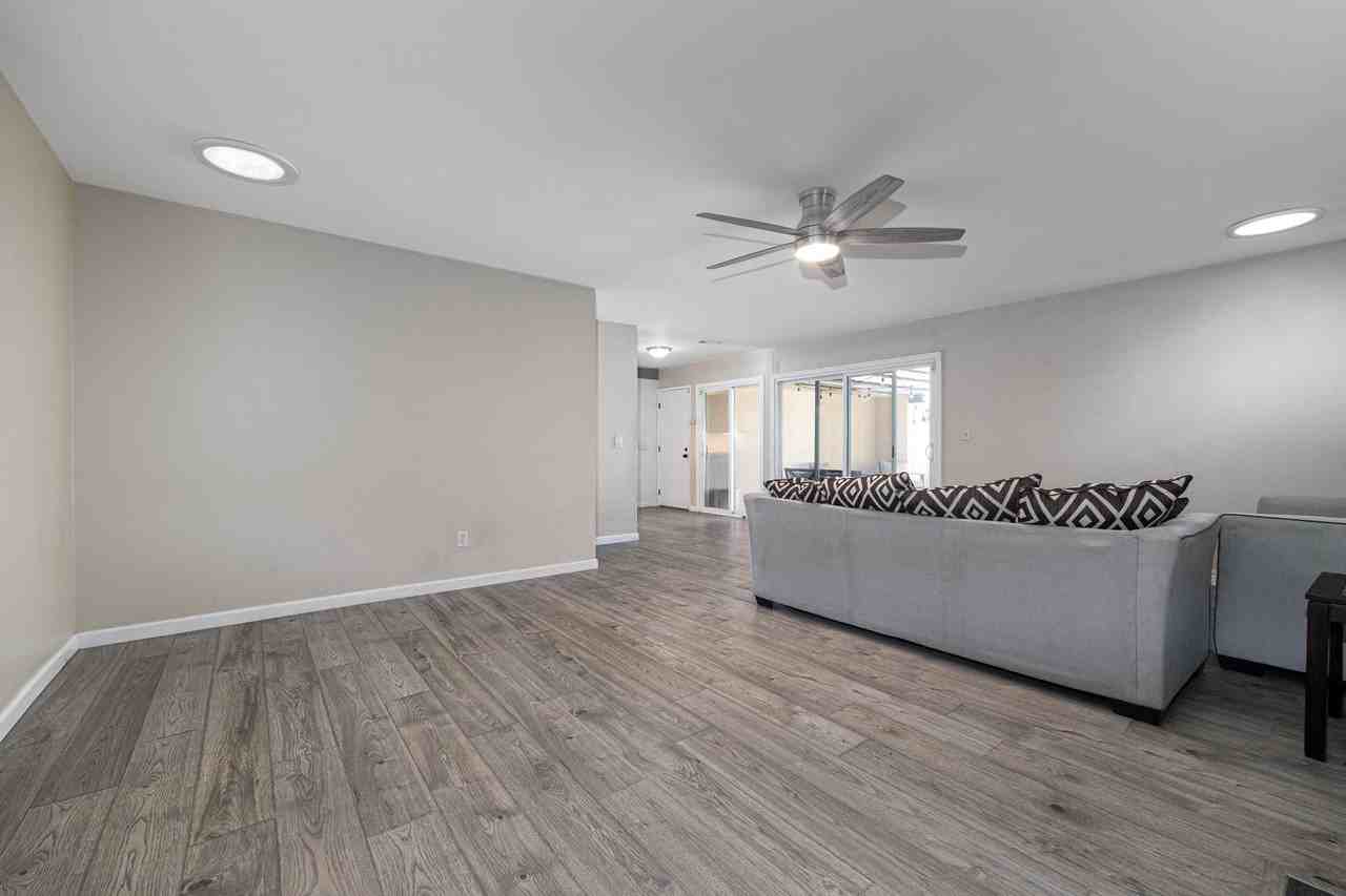 4108 Collwood Ln - Photo 3 of 20