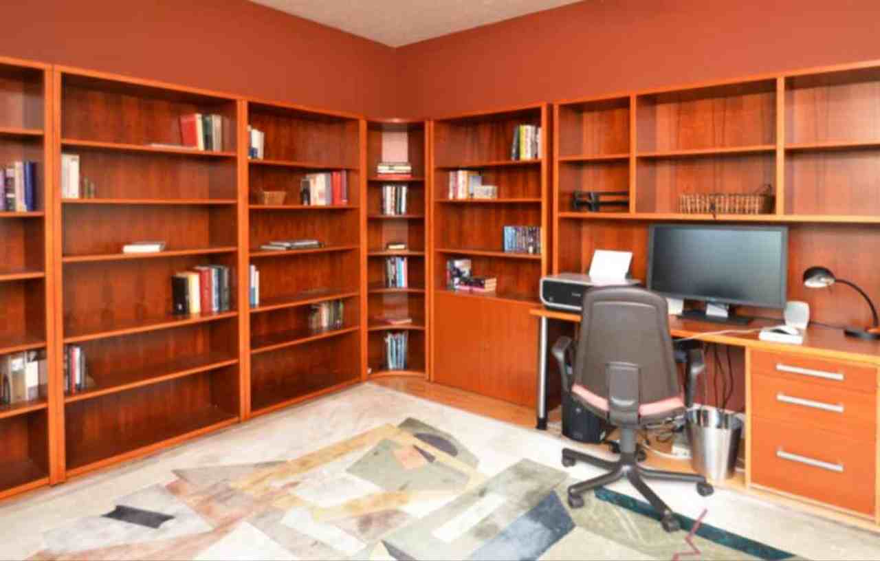 1265 Runaway Bay Rd - Photo 6 of 28