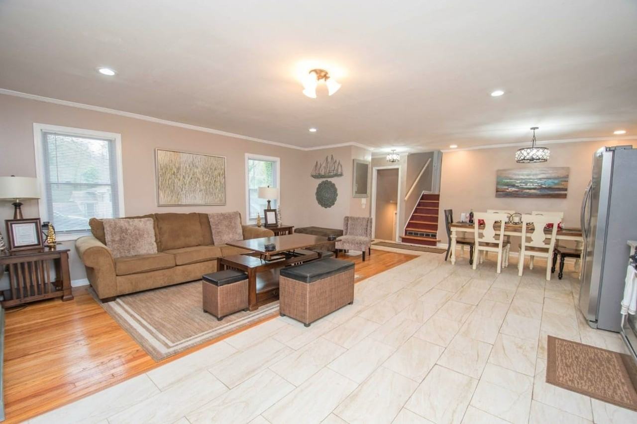 4075 Kenora Dr Sw - Photo 3 of 22