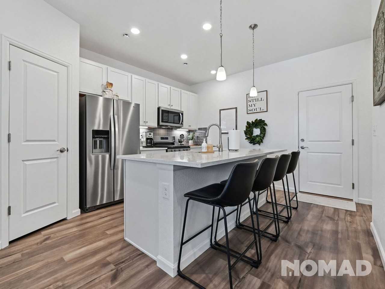 8388 Donati Ter - Photo 6 of 29