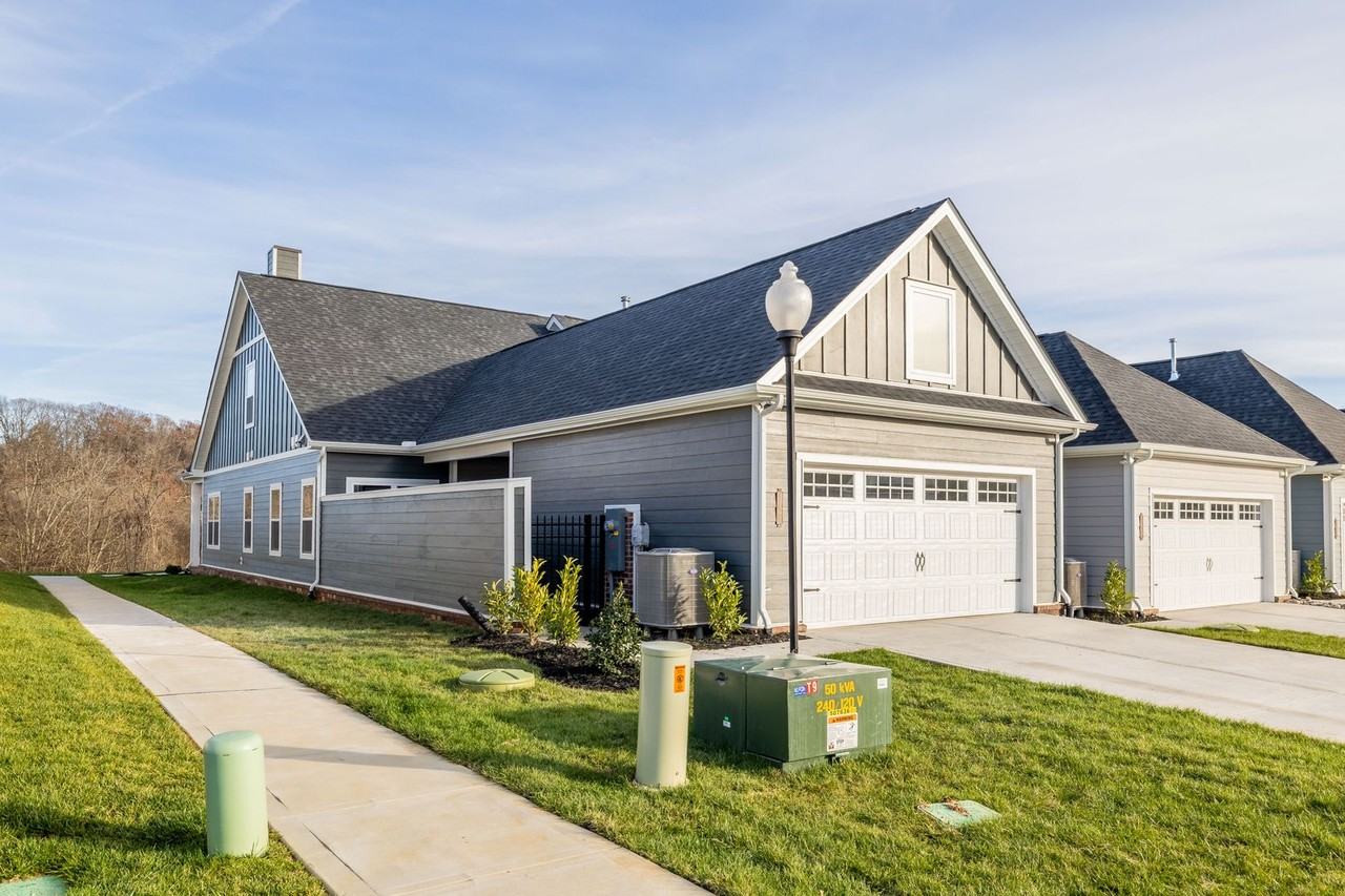 166 Goldheart Rd - Photo 2 of 42