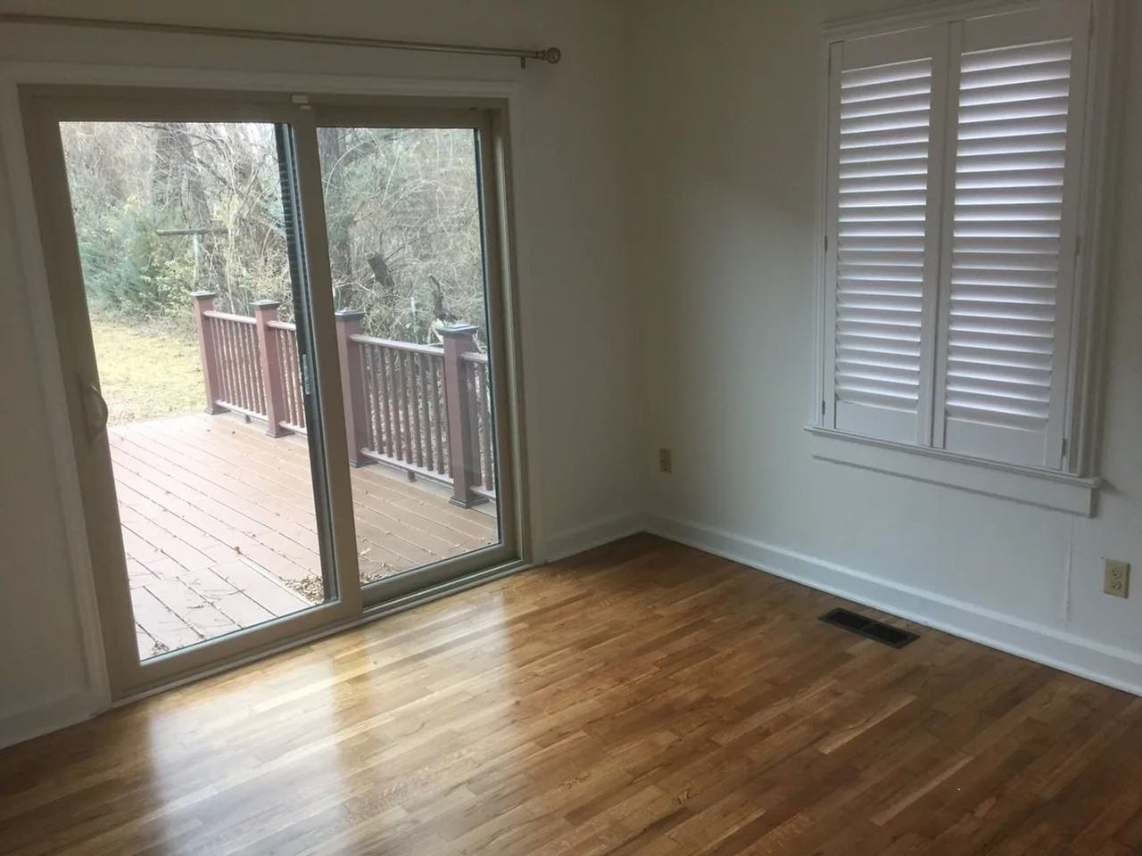 1107 W James St - Photo 2 of 6