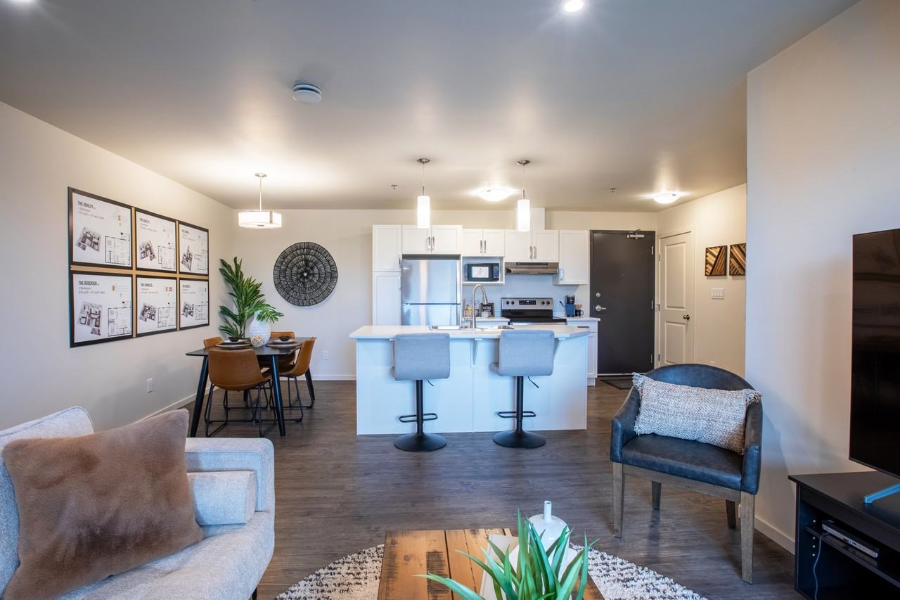 The Boardwalk Apartments 595 Ballantrae Dr, Winnipeg, MB R3T 6H4 Zumper