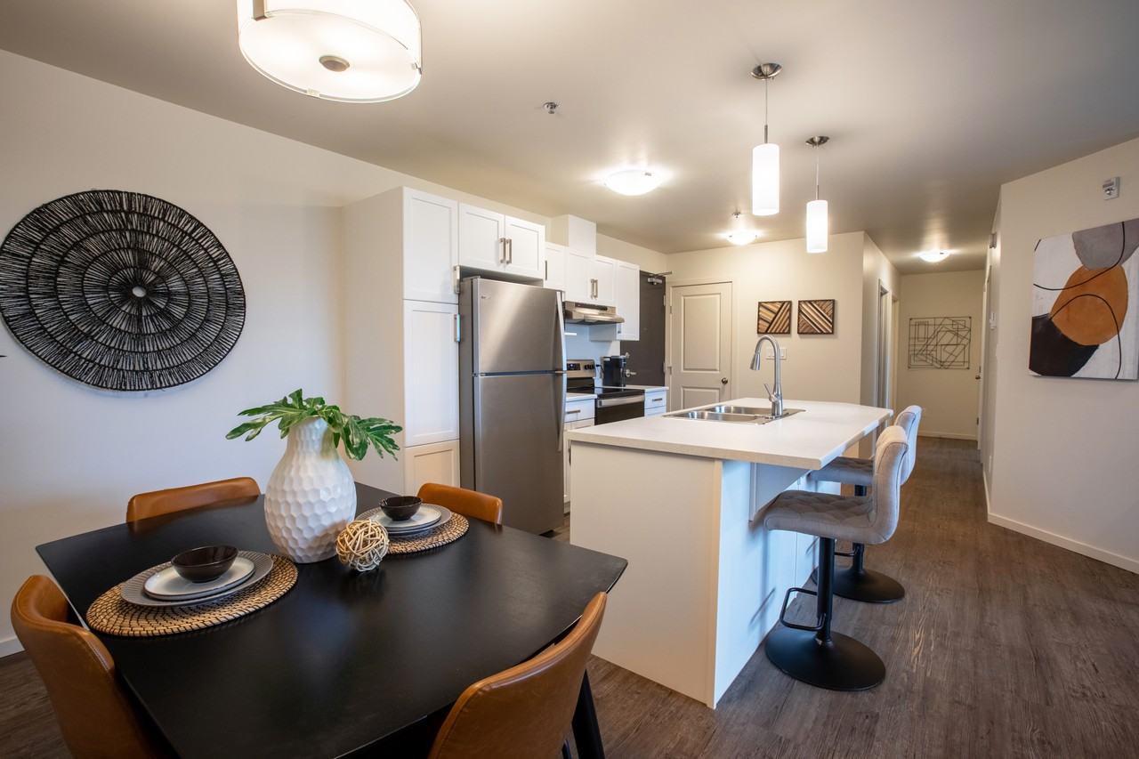 The Boardwalk Apartments 595 Ballantrae Dr, Winnipeg, MB R3T 6H4 Zumper