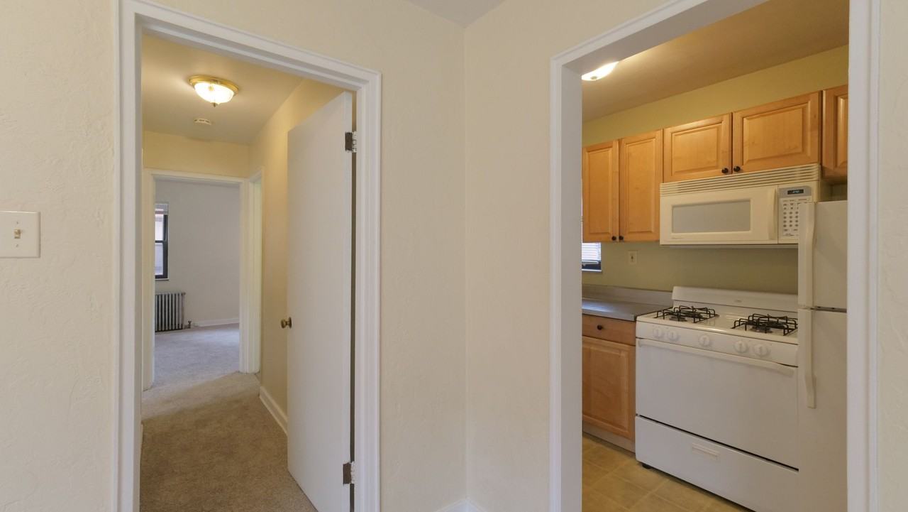 Normandy Apartments - Photo 6 of 22