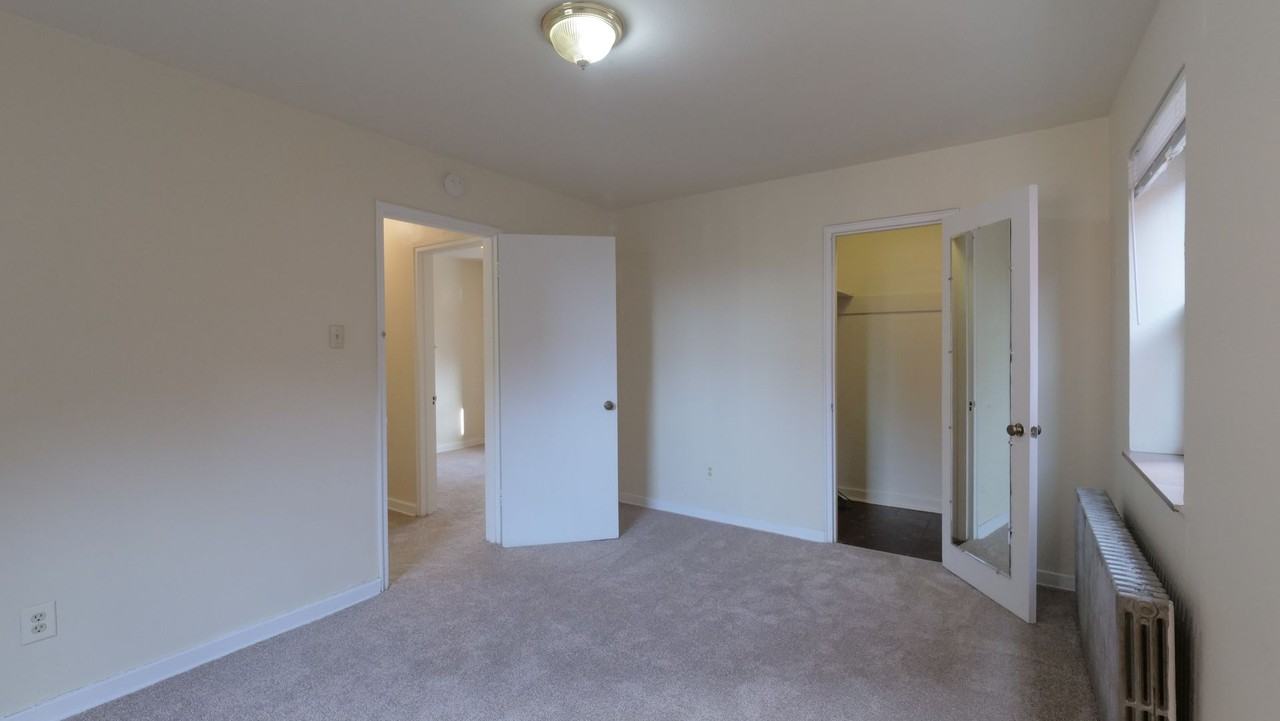Normandy Apartments - Photo 7 of 22
