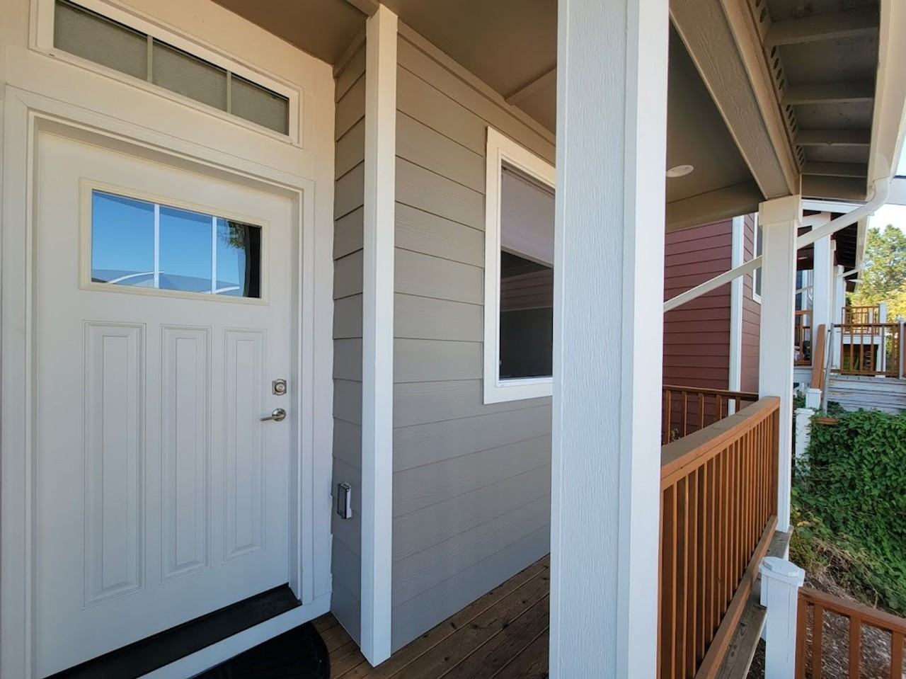 2589 Filbert Ave - Photo 2 of 18