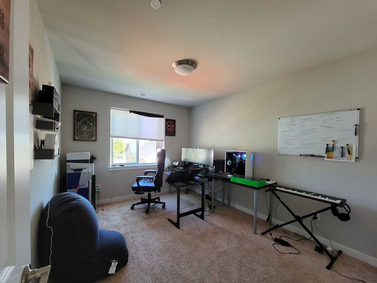 2589 Filbert Ave - Photo 3 of 18