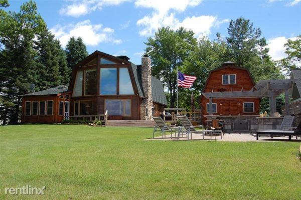 8161 Sue Dr - Photo 2 of 10